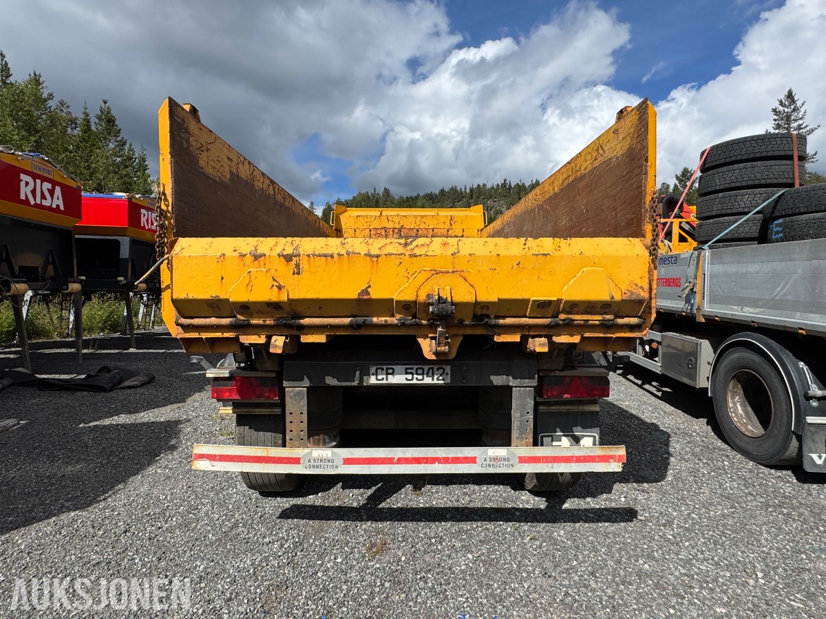 2006 HM KHMD-24L Trippelkjærre 19 960 kg nyttelast