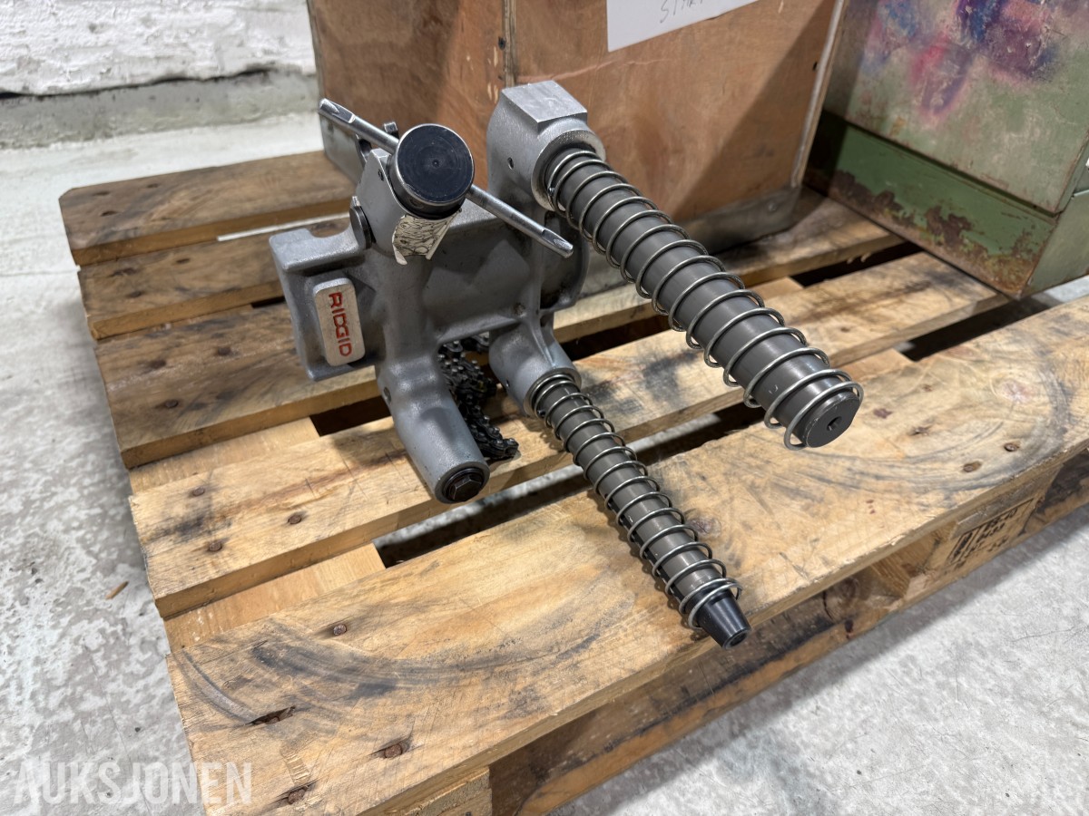 RIDGID HC-300 og Novopress rørverktøy med pressbakker