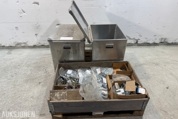 VVS- og festemateriell – Hilti, presskoblinger, rørklammer og aluminiumskassene 