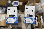 Parti VVS-materiell, rørdeler, koblinger og Zarges aluminiumskasser