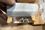 Parti med rørdeler, festemateriell og Zarges aluminiumskasser
