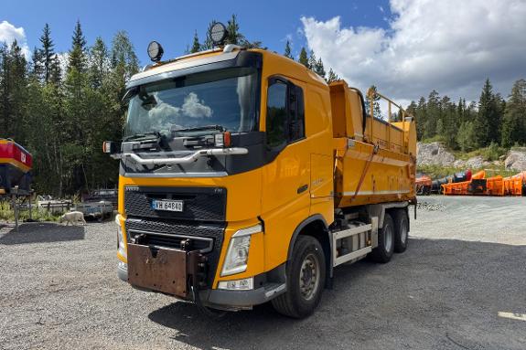 2014 Volvo FM540 6x4 tippbil – 551 hk – Euro 6 – brøyterigget – 491 747 km Beskrivelse