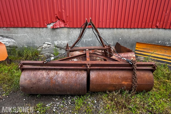 Åkerrull med trepunktsfeste bredde ca 210 cm