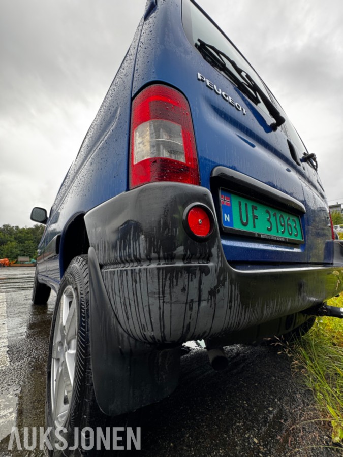 2006 Peugeot PARTNER 1.6-90 D - Manuell - Hengerfeste