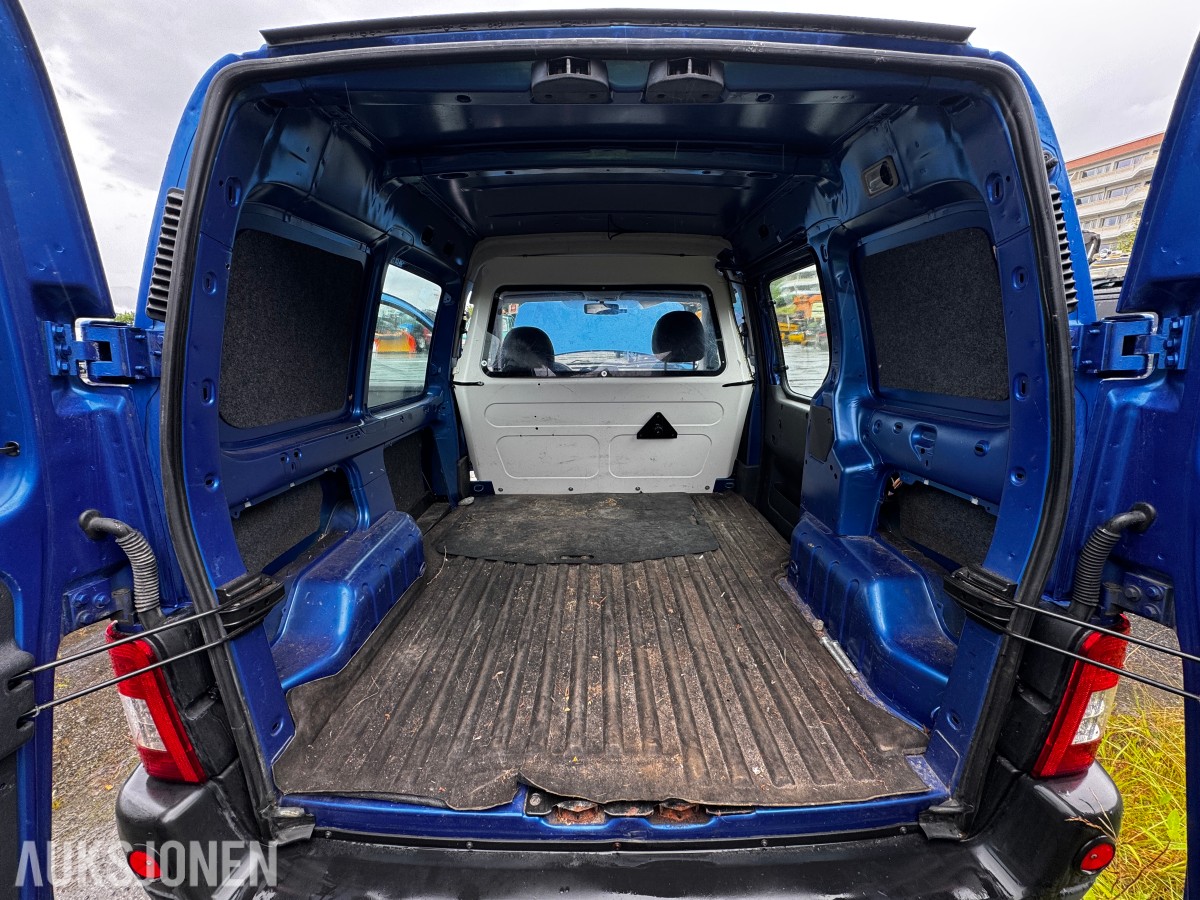2006 Peugeot PARTNER 1.6-90 D - Manuell - Hengerfeste