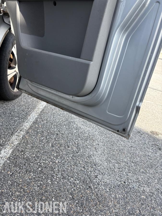 2010 Volkswagen Transporter 2.0 Diesel, Automat, Reparasjonsobjekt/delebil 