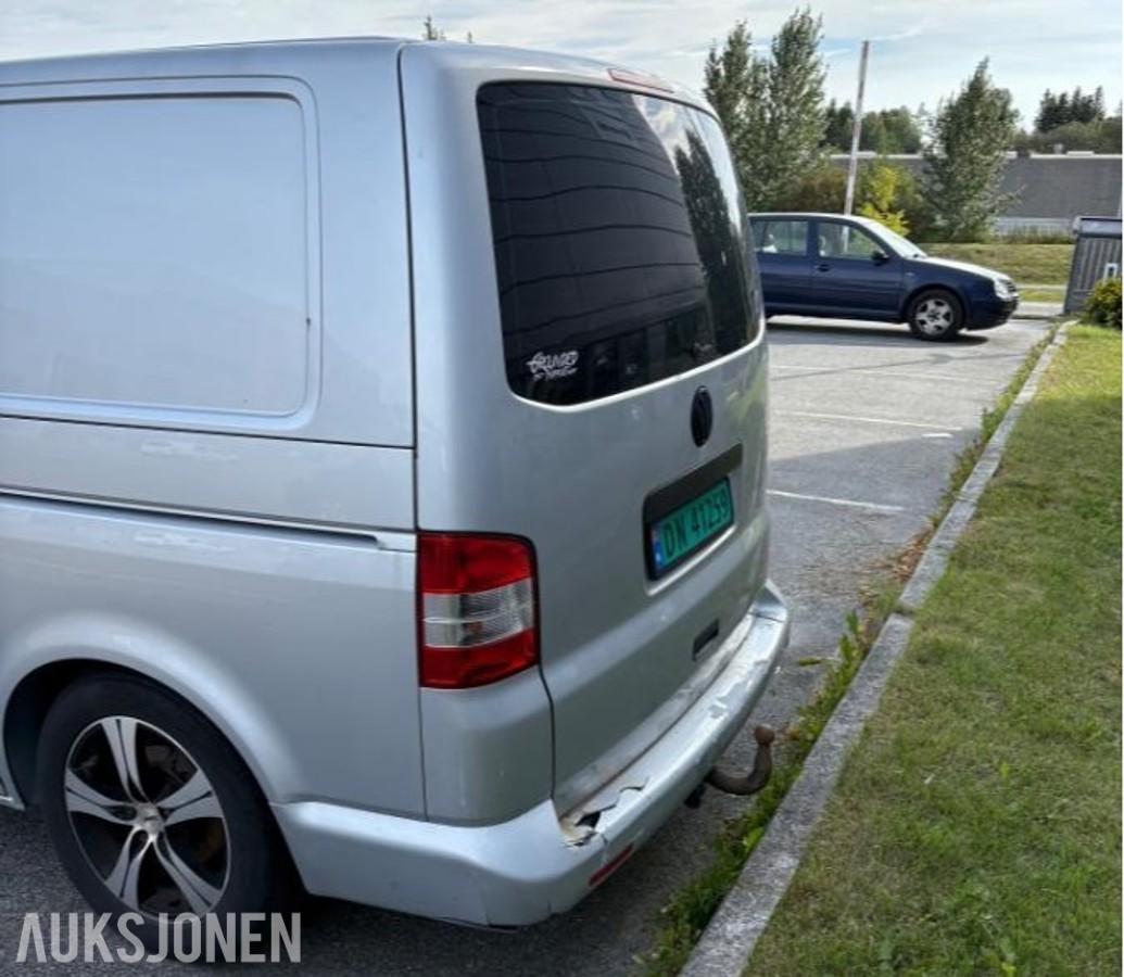 2010 Volkswagen Transporter 2.0 Diesel, Automat, Reparasjonsobjekt/delebil 