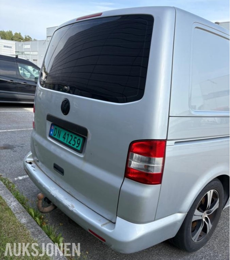 2010 Volkswagen Transporter 2.0 Diesel, Automat, Reparasjonsobjekt/delebil 