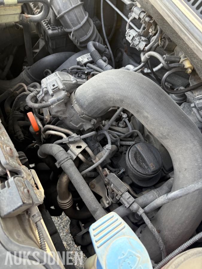 2010 Volkswagen Transporter 2.0 Diesel, Automat, Reparasjonsobjekt/delebil 