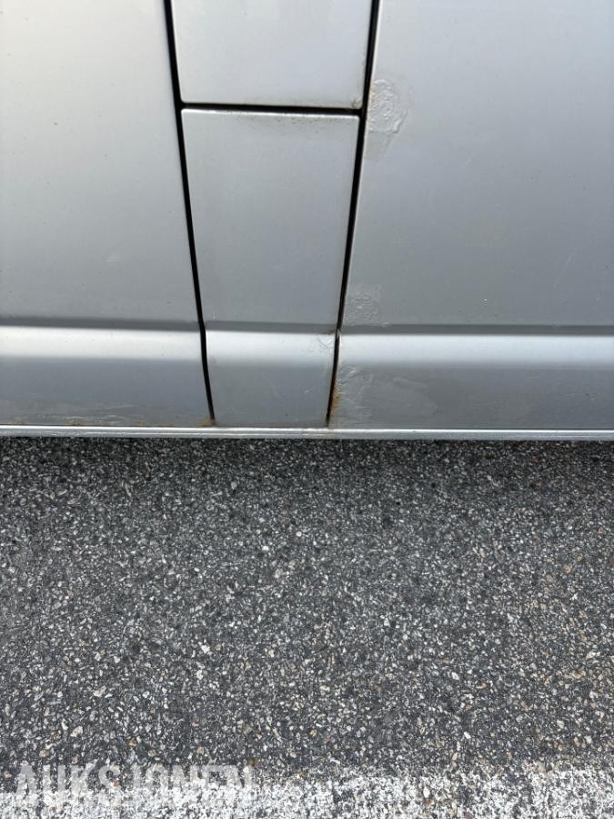 2010 Volkswagen Transporter 2.0 Diesel, Automat, Reparasjonsobjekt/delebil 