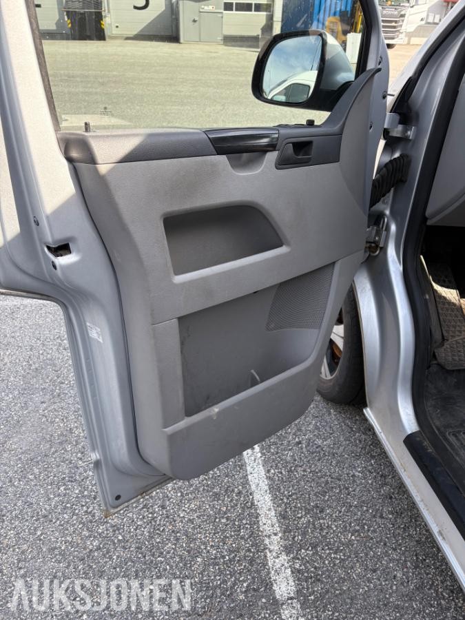 2010 Volkswagen Transporter 2.0 Diesel, Automat, Reparasjonsobjekt/delebil 