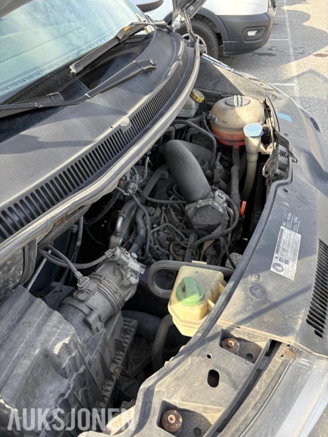 2010 Volkswagen Transporter 2.0 Diesel, Automat, Reparasjonsobjekt/delebil 