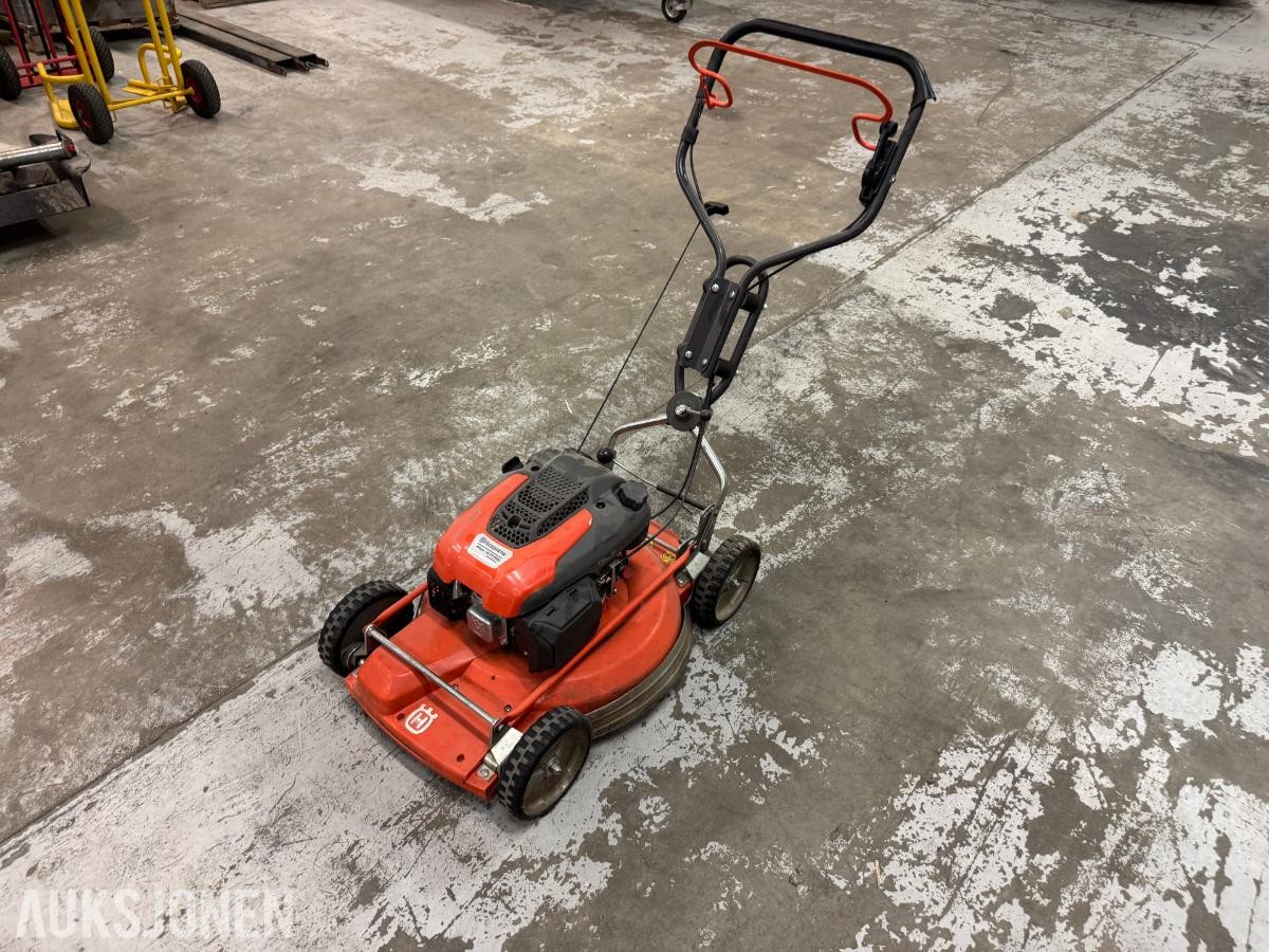 Husqvarna Klippo LB 553SQe Professional gressklipper