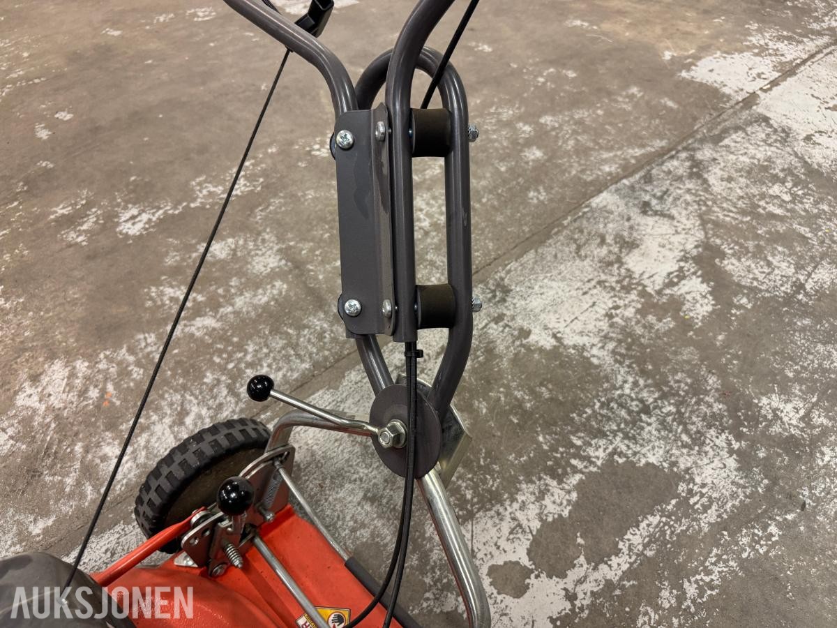 Husqvarna Klippo LB 553SQe Professional gressklipper