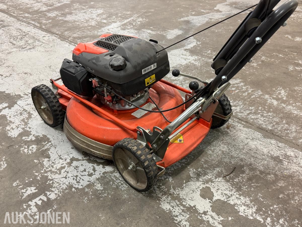 Husqvarna Klippo LB 553SQe Professional gressklipper
