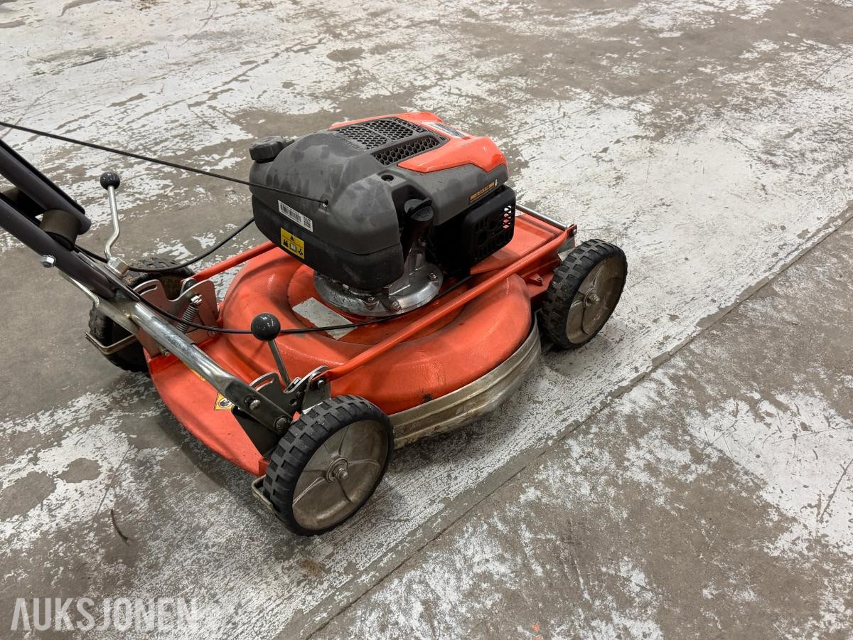 Husqvarna Klippo LB 553SQe Professional gressklipper