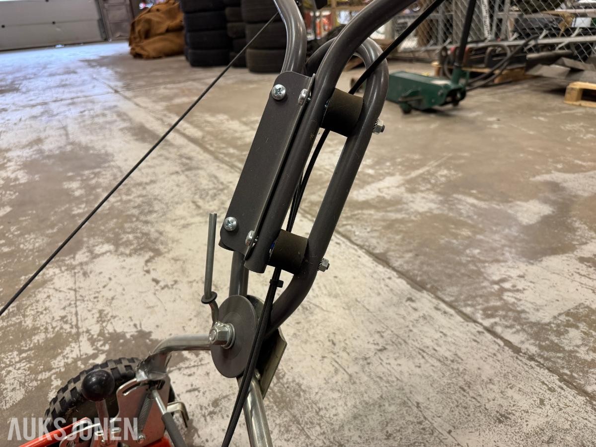 Husqvarna Klippo LB 553SQe Professional