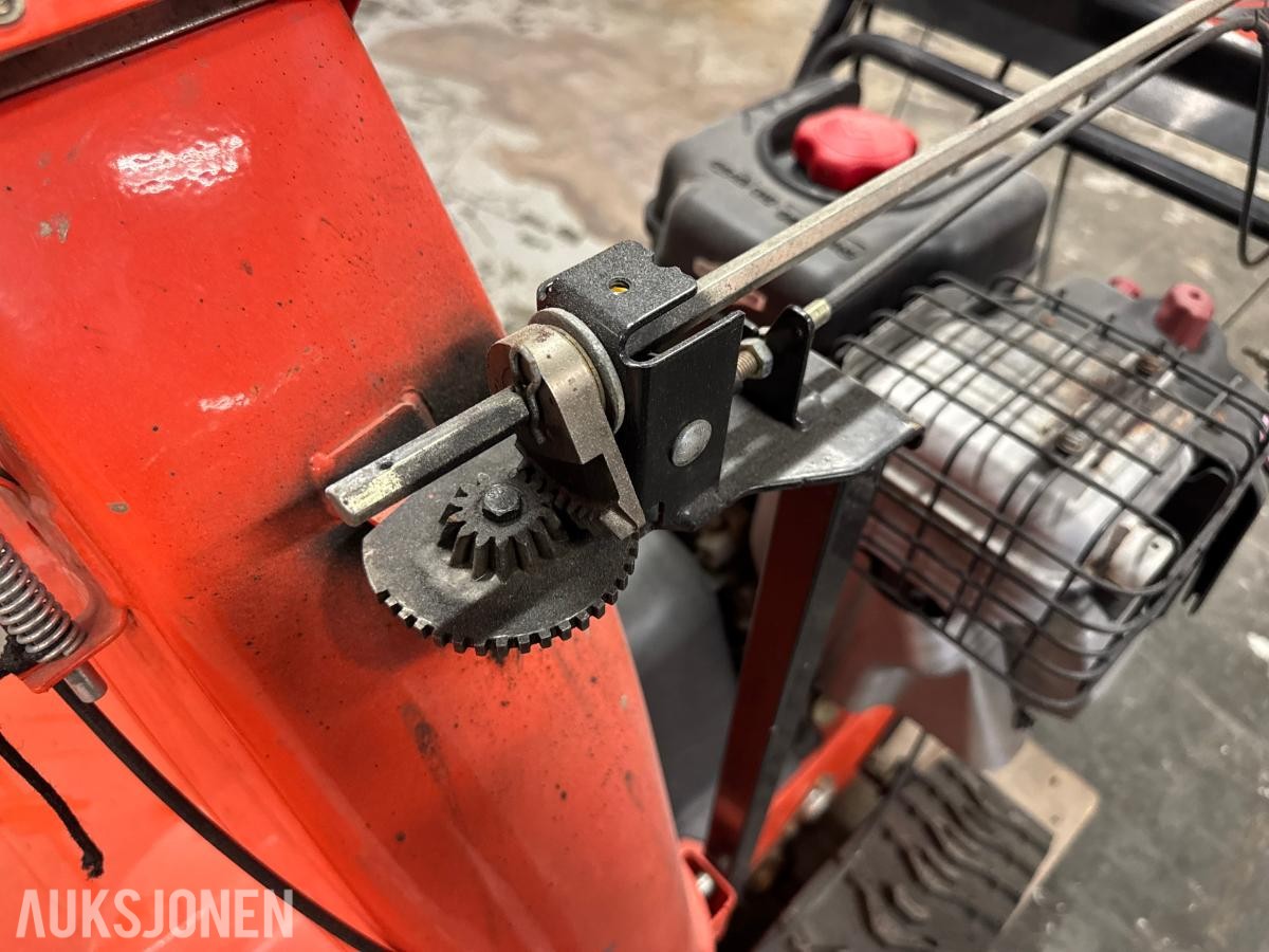 Ariens Pro-Track 28 - 2-trinns beltegående snøfreser