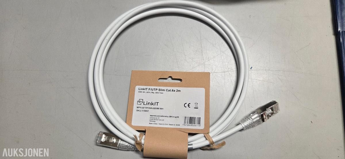Diverse Plugg, Kabel, Rack, Installasjons matriel