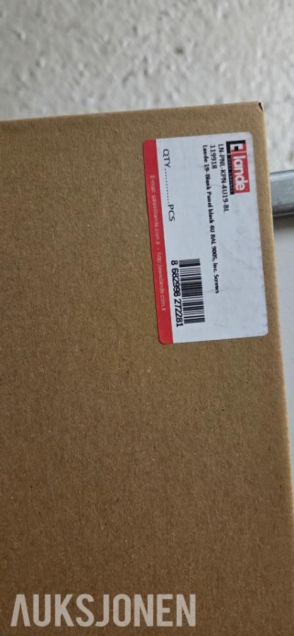Diverse Plugg, Kabel, Rack, Installasjons matriel