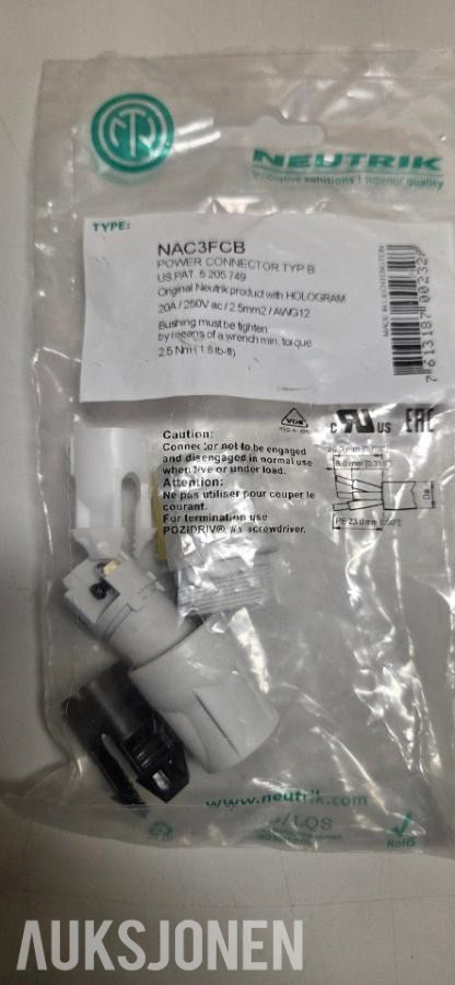 Diverse Plugg, Kabel, Rack, Installasjons matriel