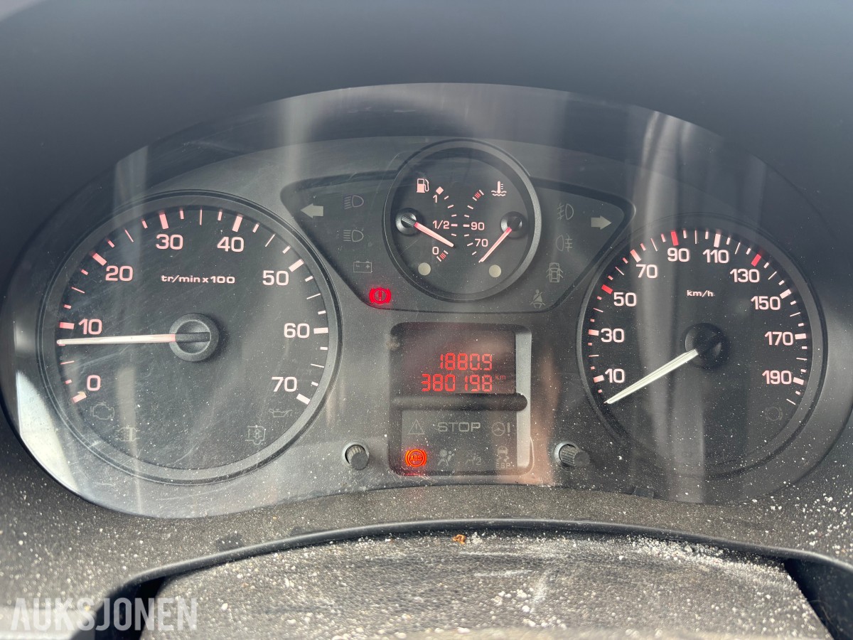 2009 Peugeot PARTNER 1.6-90 D REP OBJEKT / DELEBIL