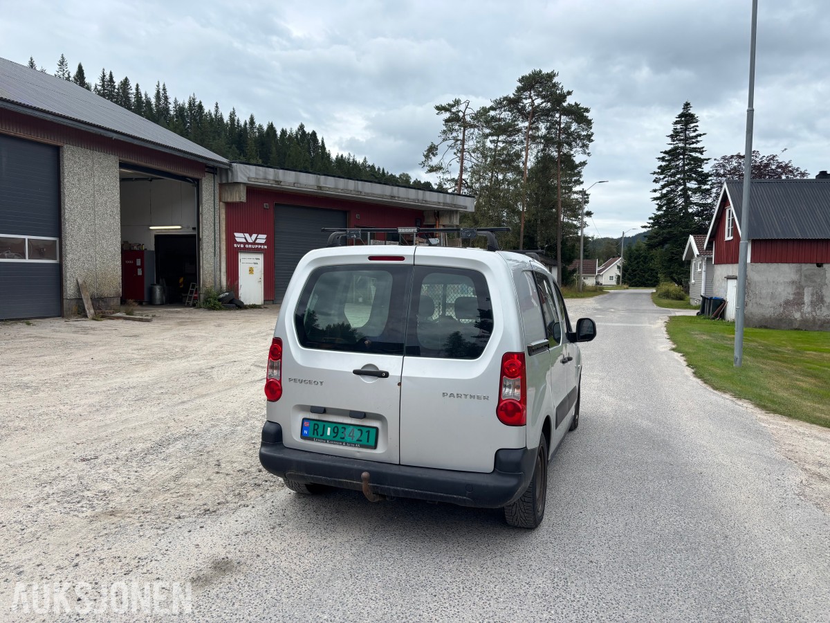 2009 Peugeot PARTNER 1.6-90 D REP OBJEKT / DELEBIL