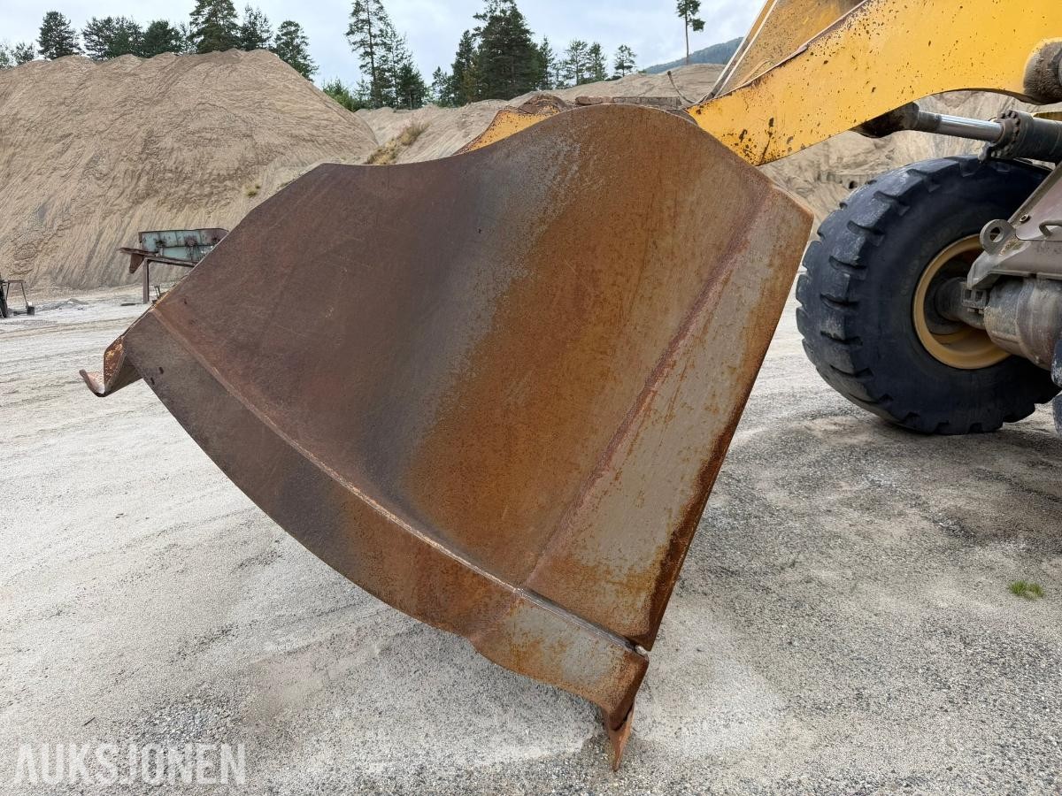 2004 Komatsu WA470-5H hjullaster