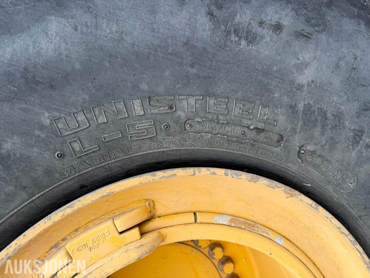 2004 Komatsu WA470-5H hjullaster