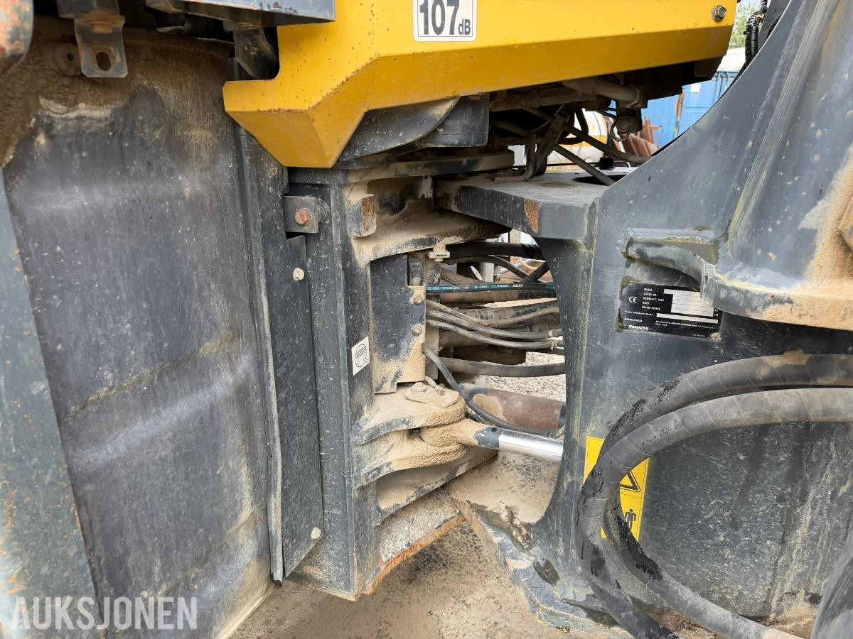 2004 Komatsu WA470-5H hjullaster