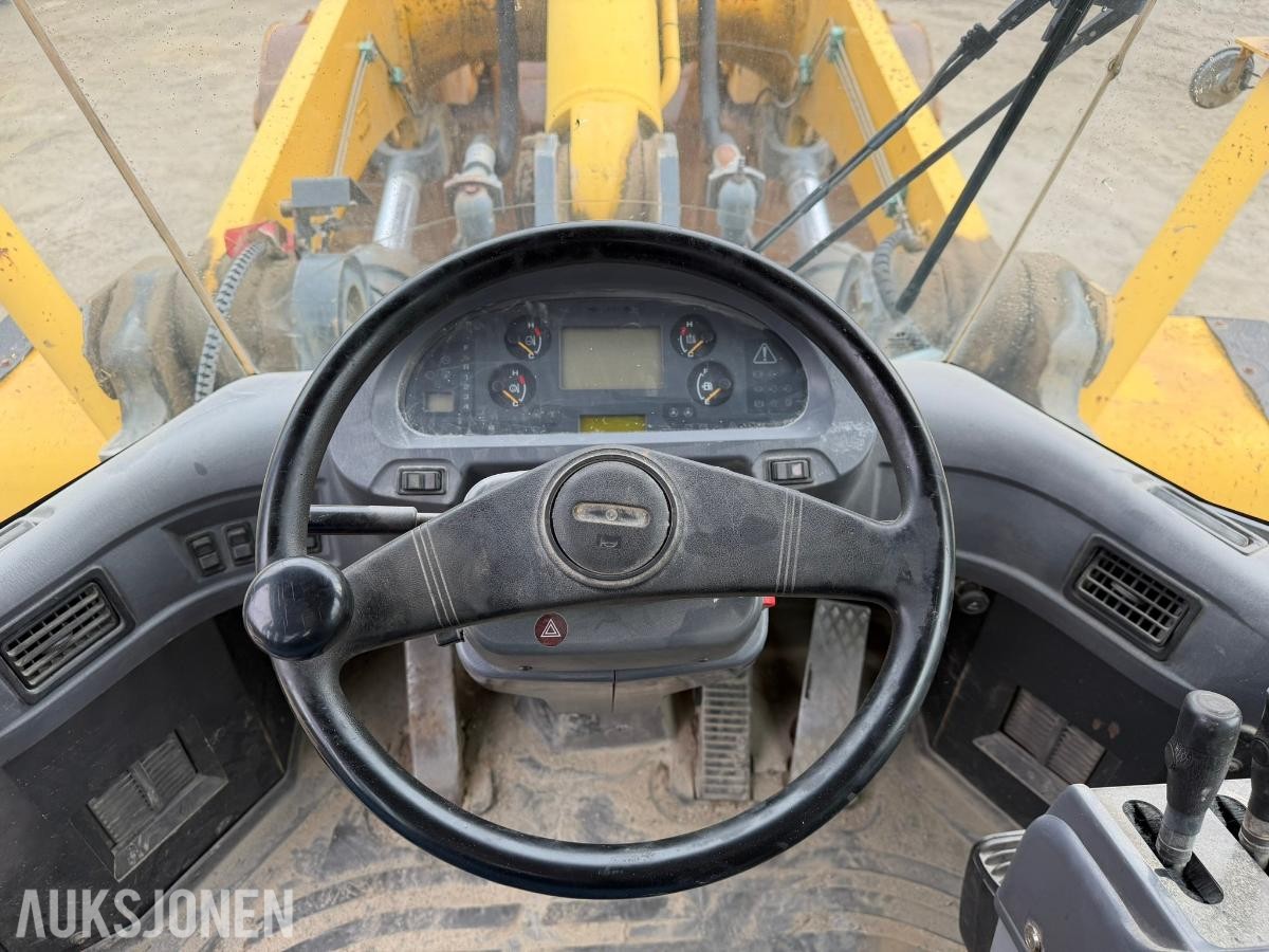 2004 Komatsu WA470-5H hjullaster