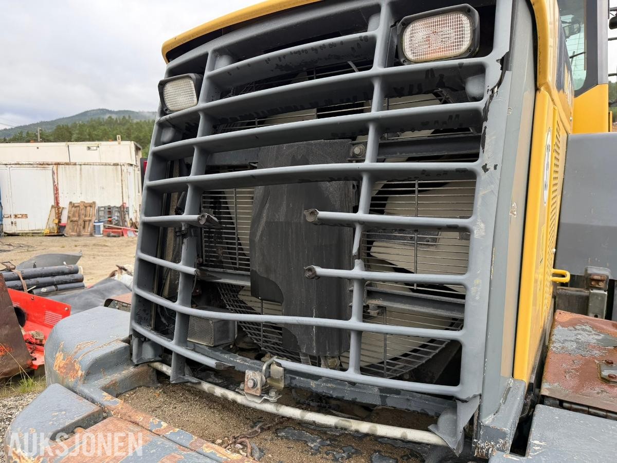 2004 Komatsu WA470-5H hjullaster