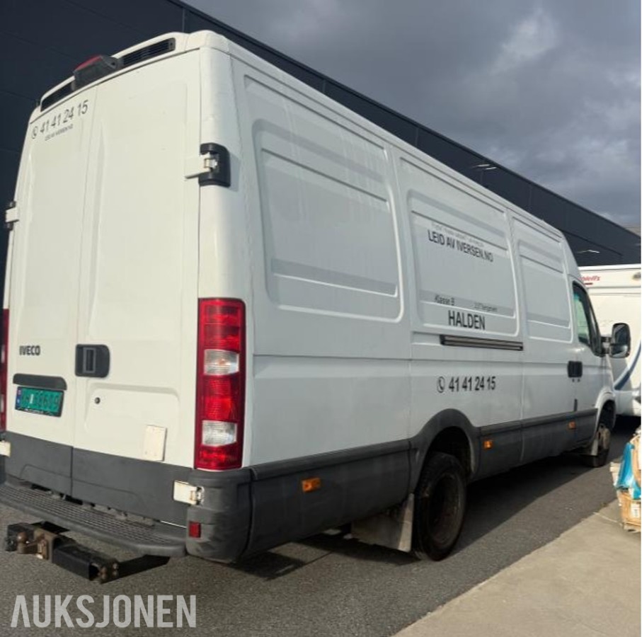 2008 Iveco Daily 3.0 Diesel 177hk Lang varebil S+V dekk