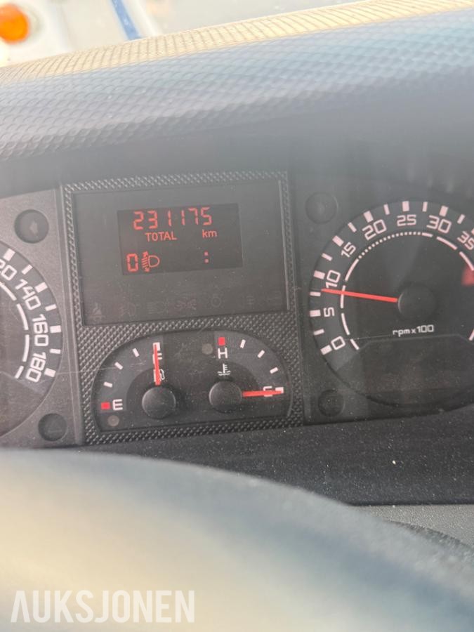 2008 Iveco Daily 3.0 Diesel 177hk Lang varebil S+V dekk