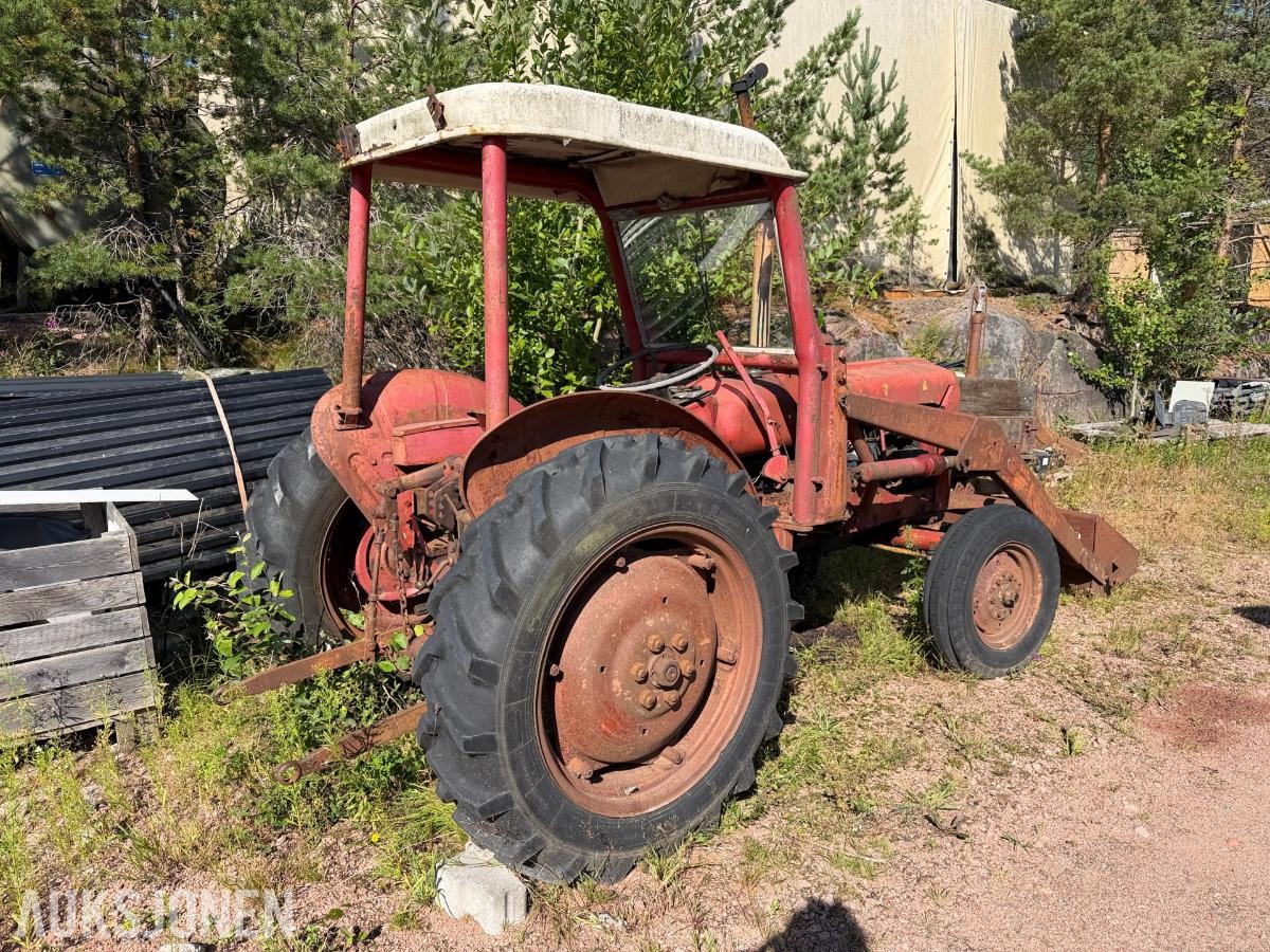 1975 Volvo 320D traktor