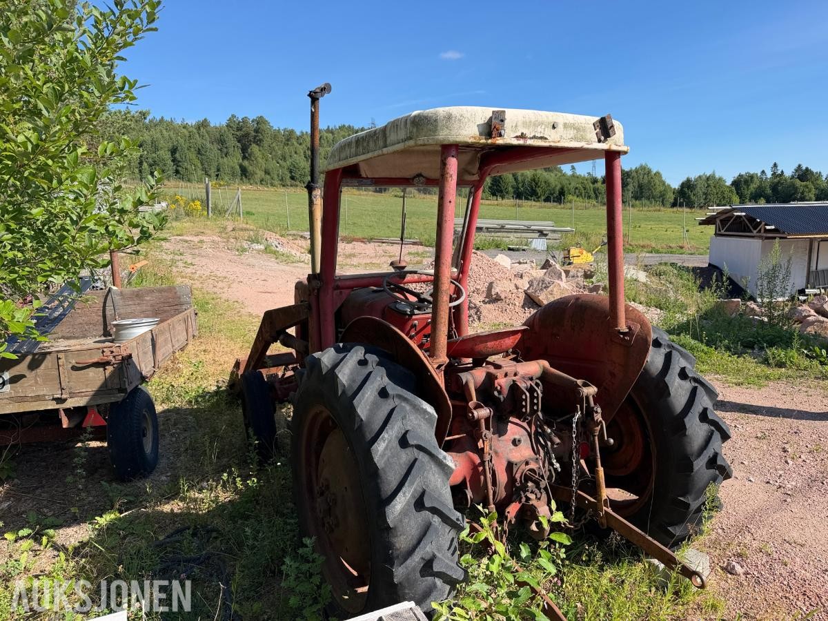 1975 Volvo 320D traktor