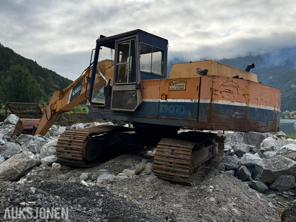 1987 Kobelco K907D - Gravemaskin + delemaskin