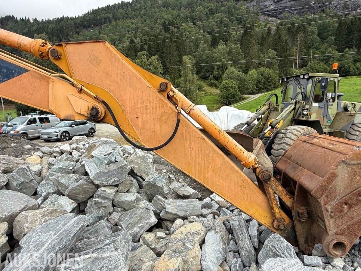 1987 Kobelco K907D - Gravemaskin + delemaskin