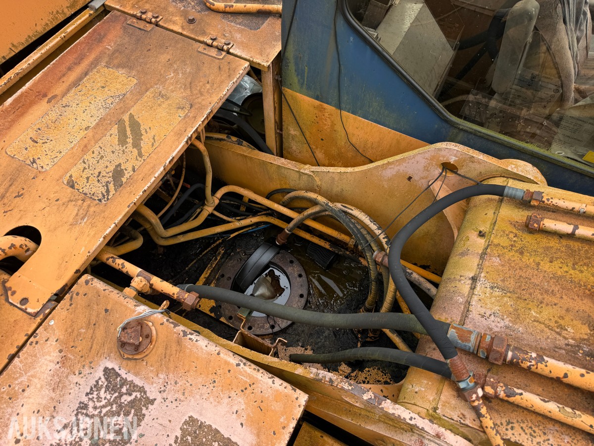 1987 Kobelco K907D - Gravemaskin + delemaskin