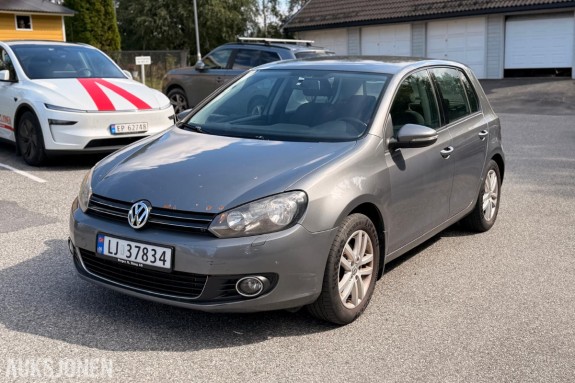 2010 Volkswagen Golf 1.6 TDI 105 hk DSG – EU-godkjent til 12.04.2028 