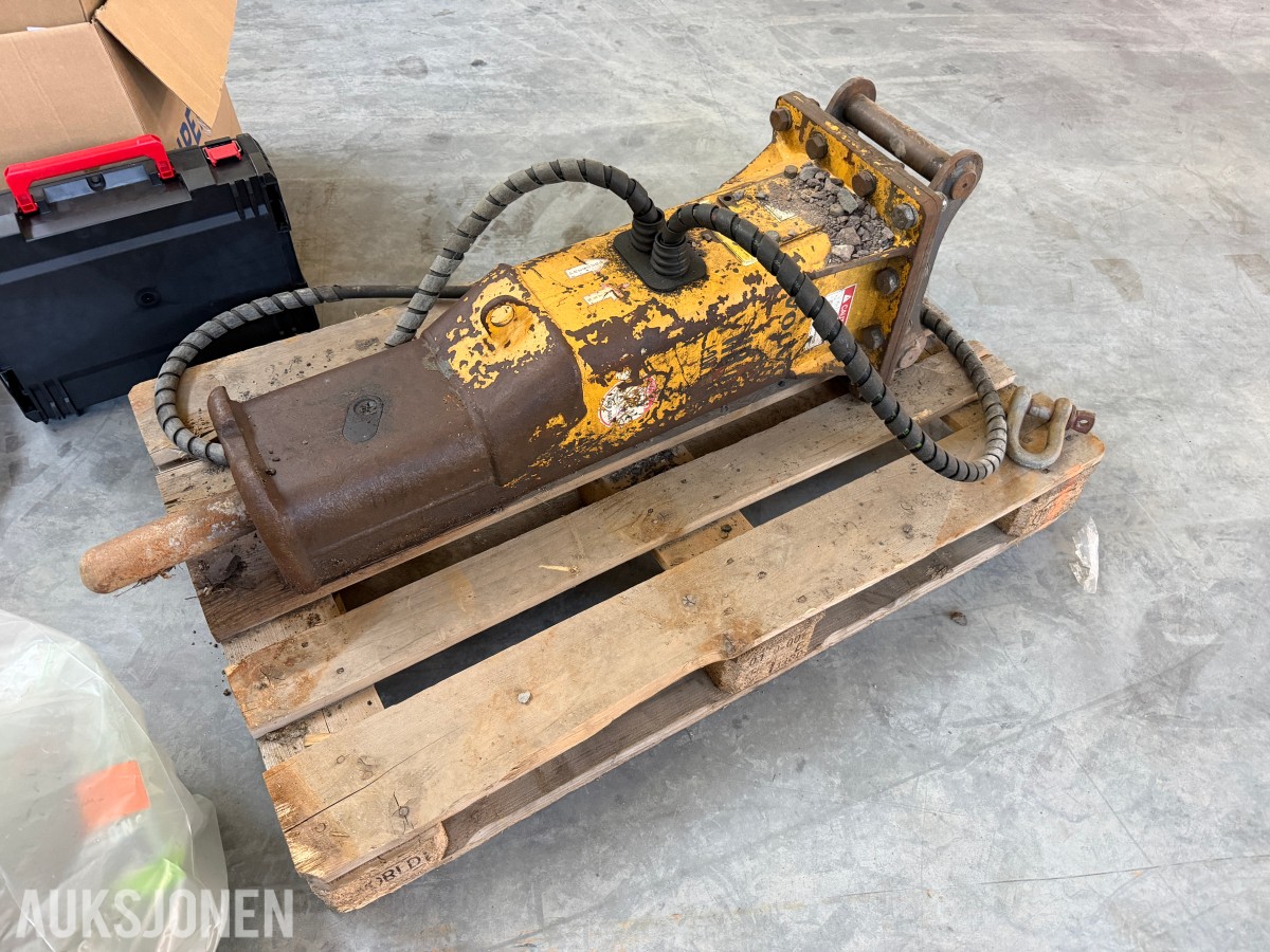 Volvo Pigghammer for gravemaskin