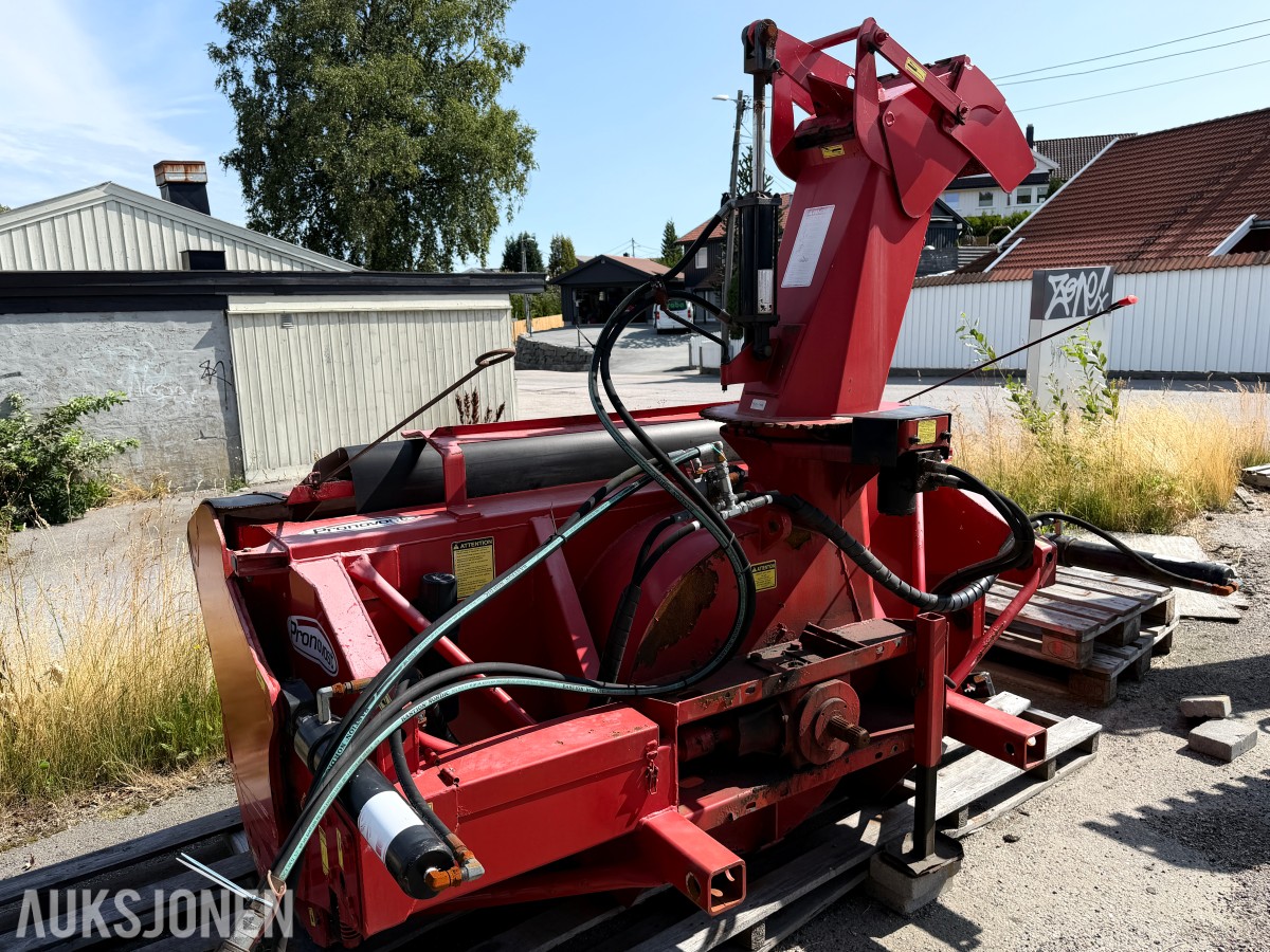 2016 PRONOVOST PXPL-92-220CM TO-TRINNS SNØFRES MED PTO- OG HYDRAULISK DRIFT