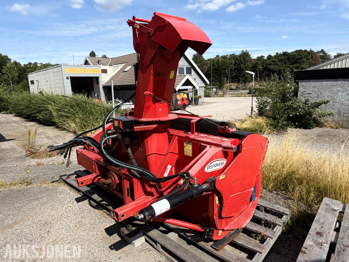 2016 PRONOVOST PXPL-92-220CM TO-TRINNS SNØFRES MED PTO- OG HYDRAULISK DRIFT