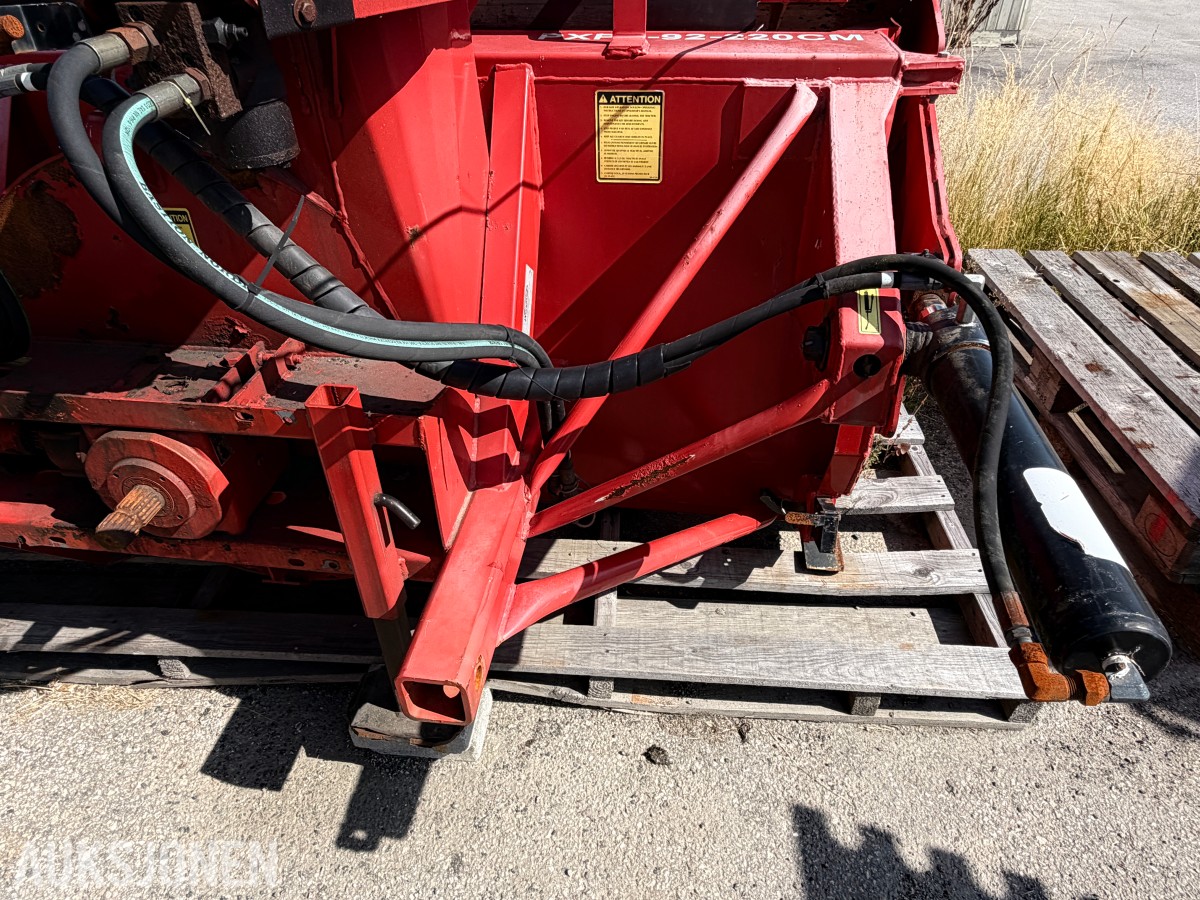 2016 PRONOVOST PXPL-92-220CM TO-TRINNS SNØFRES MED PTO- OG HYDRAULISK DRIFT