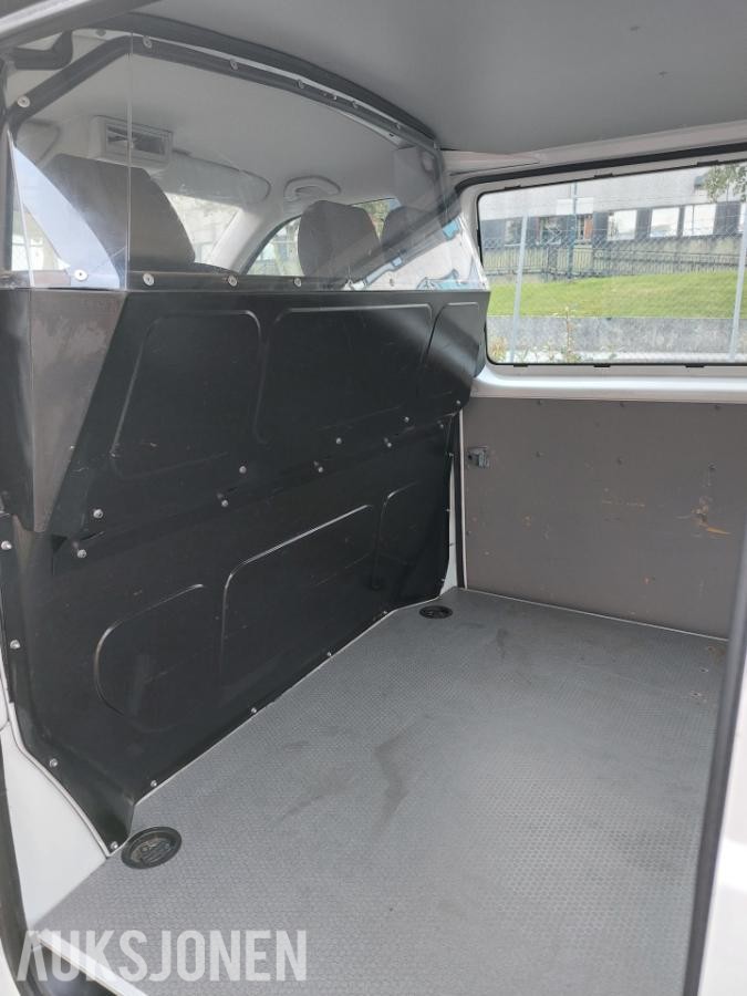 2015 Volkswagen TRANSPORTER 2.0 Diesel 140HK 4MOTION, Hengerfeste, Webasto
