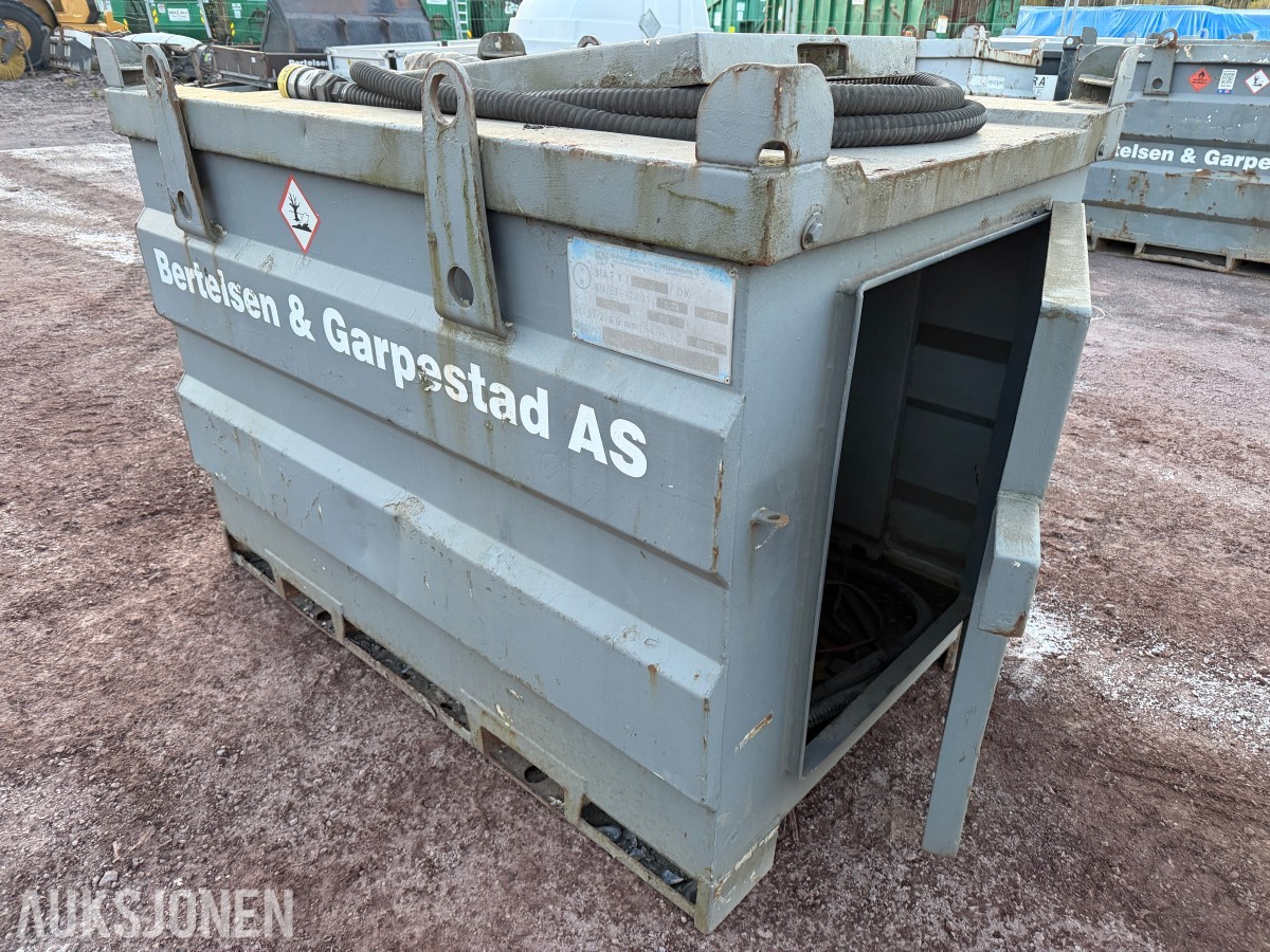 2014 dieseltank 1000 liter