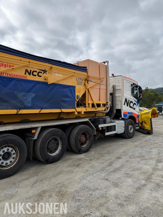 2018 Volvo FH540 krokbil, komplett brøyterigget