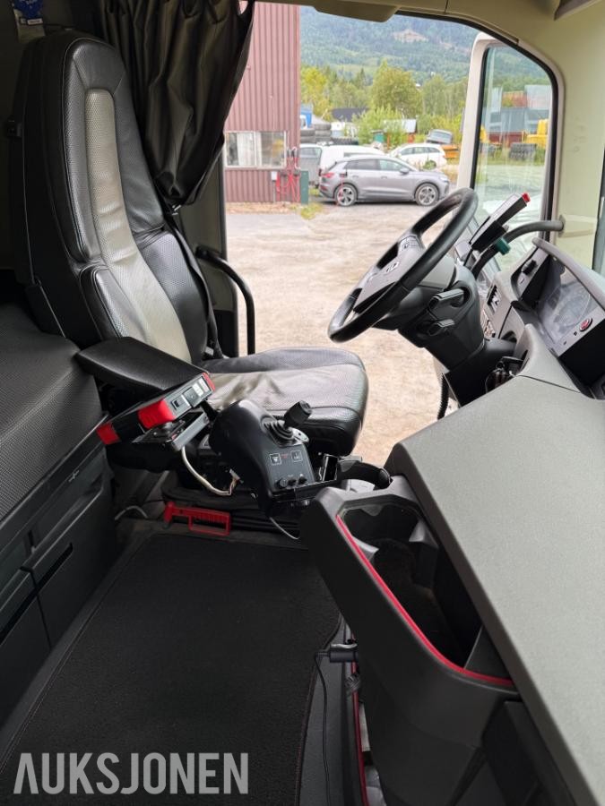 2018 Volvo FH540 krokbil, komplett brøyterigget