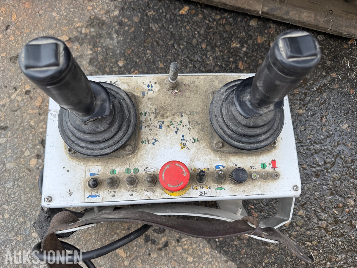 Rivningsrobot Brokk 150C med mye utstyr