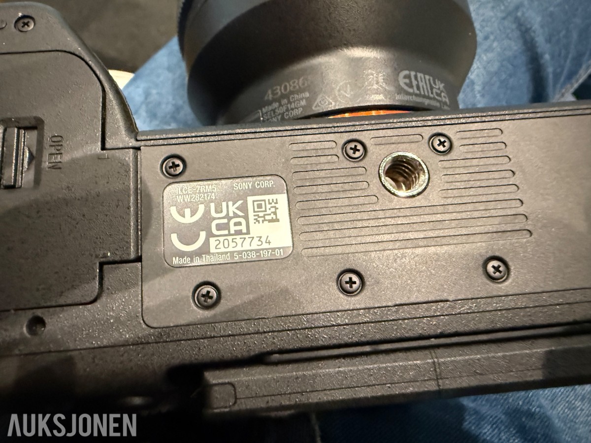 Sony α7R V kamerapakke med fire G Master-objektiver og kamerasekk